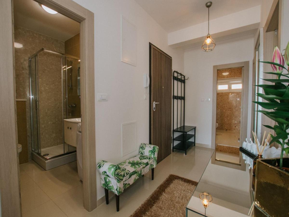 Luxury Apartment Di トロギール エクステリア 写真